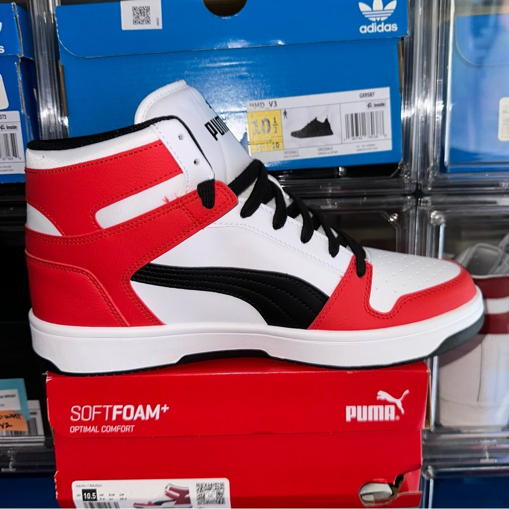 Puma Rebound Layup Men’s Red White Black Size 10.5 New.